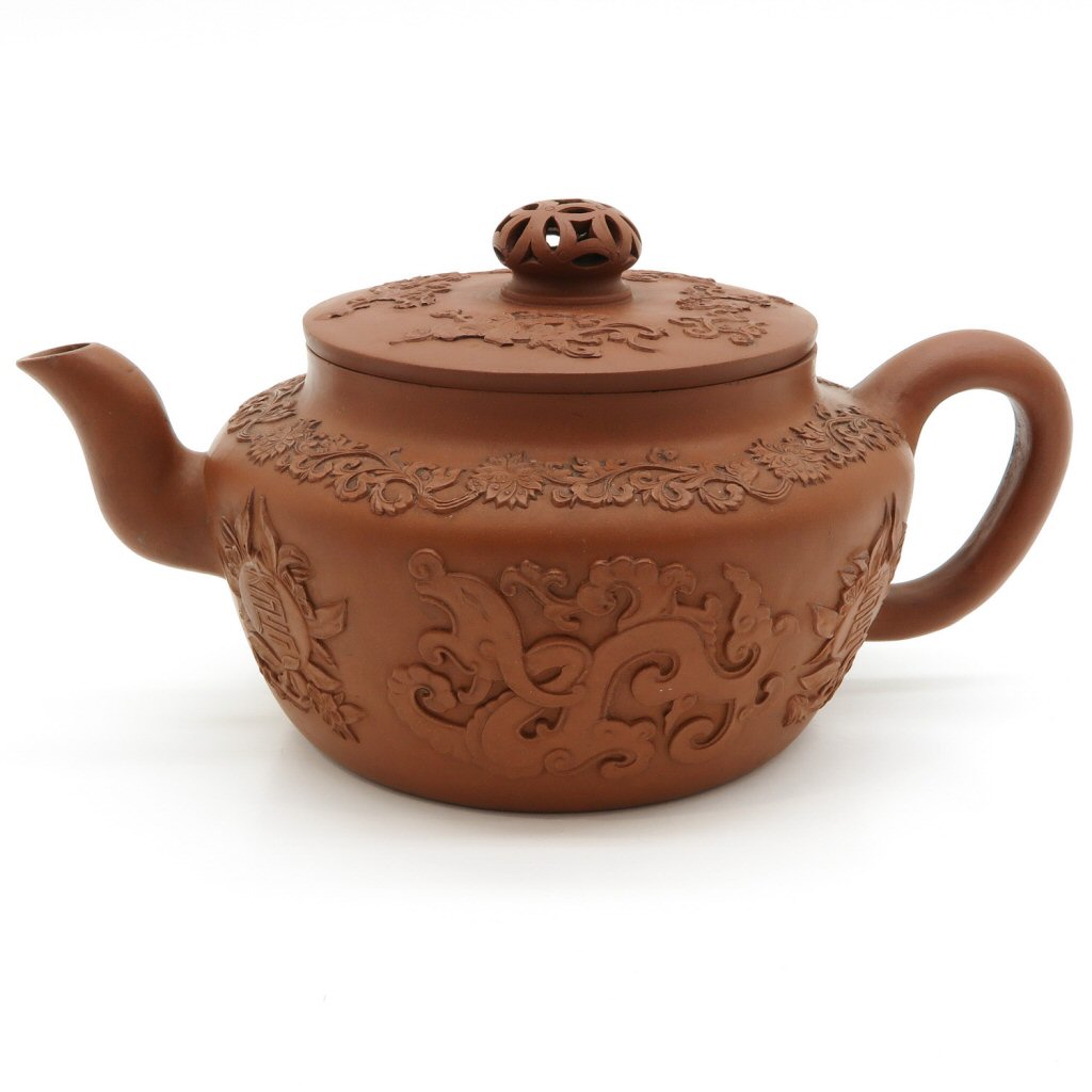 Exceptionaly Large 18th Century Yixing Teapot